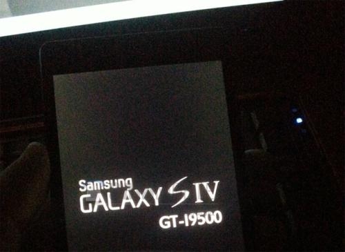 للبيع Samsung Galaxy S4 I9500
