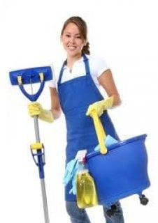 عاملات ترتيب وتنظيف منزلي 
