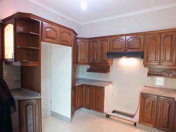 شقة للإيجار - ام السماق Unfurnished Apartment for Rent