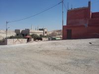 ارض للبيع في ماركا/ قرية خالد - قرب مسجد خالد بن الوليد